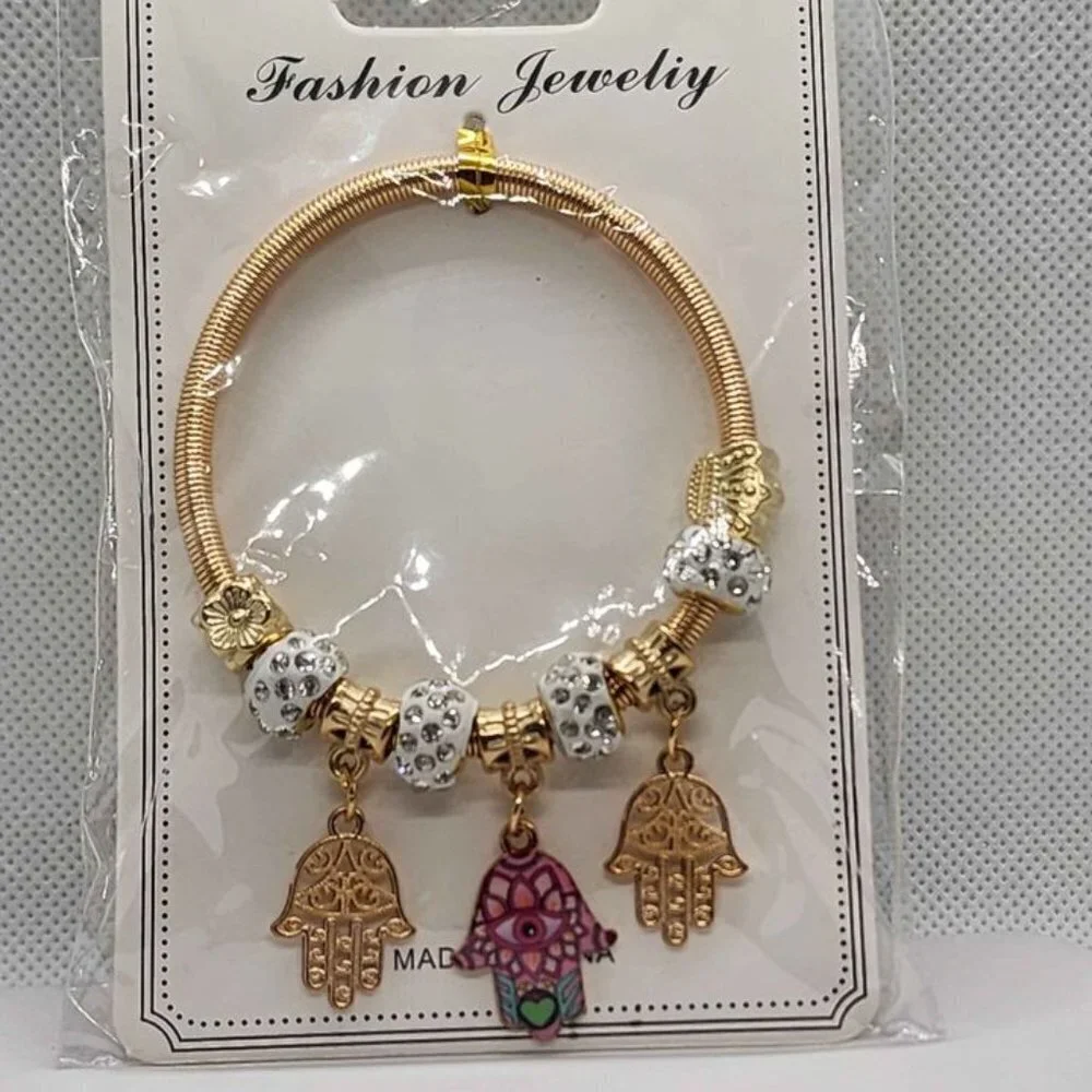 Brand New   Three Hamsa  Bracelet